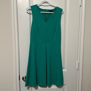 Green Sleeveless Aline Midi Dress